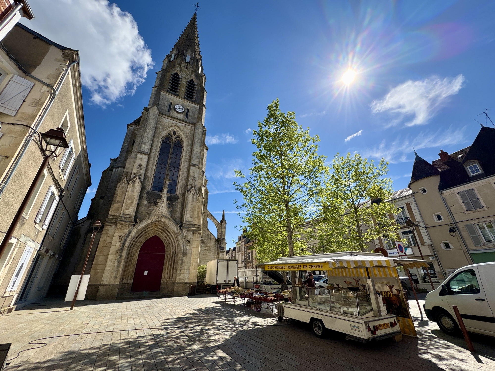 Après les nuages et les averses, le soleil va faire son grand retour à Argenton-sur-Creuse