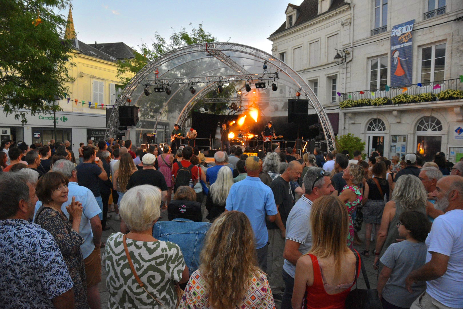 Pop, groove et découvertes : à Argenton-sur-Creuse, dès jeudi, quatre jours de concerts  gratuits avec le Festiv’été