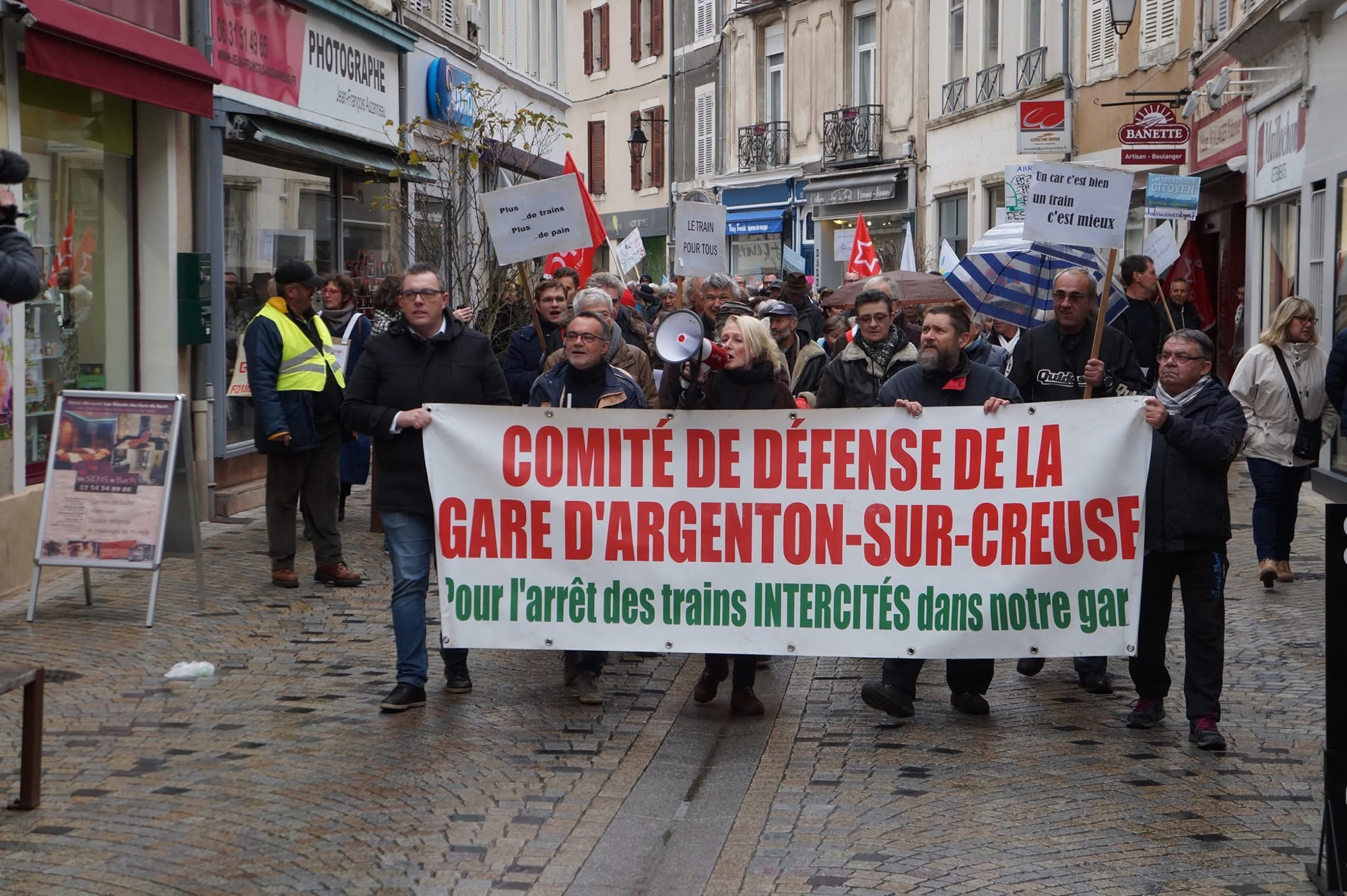 « Soyons très nombreux » : la préfète attendue à Argenton-sur-Creuse, les défenseurs de la gare lancent un appel à la mobilisation le 20 juin